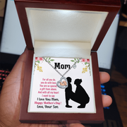 To Mom from Son, Baby Feet